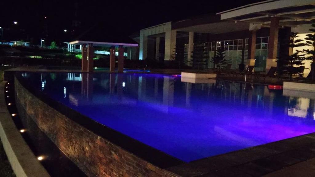 Cozy Staycation Tagaytay At Wind Residences 大雅台 外观 照片
