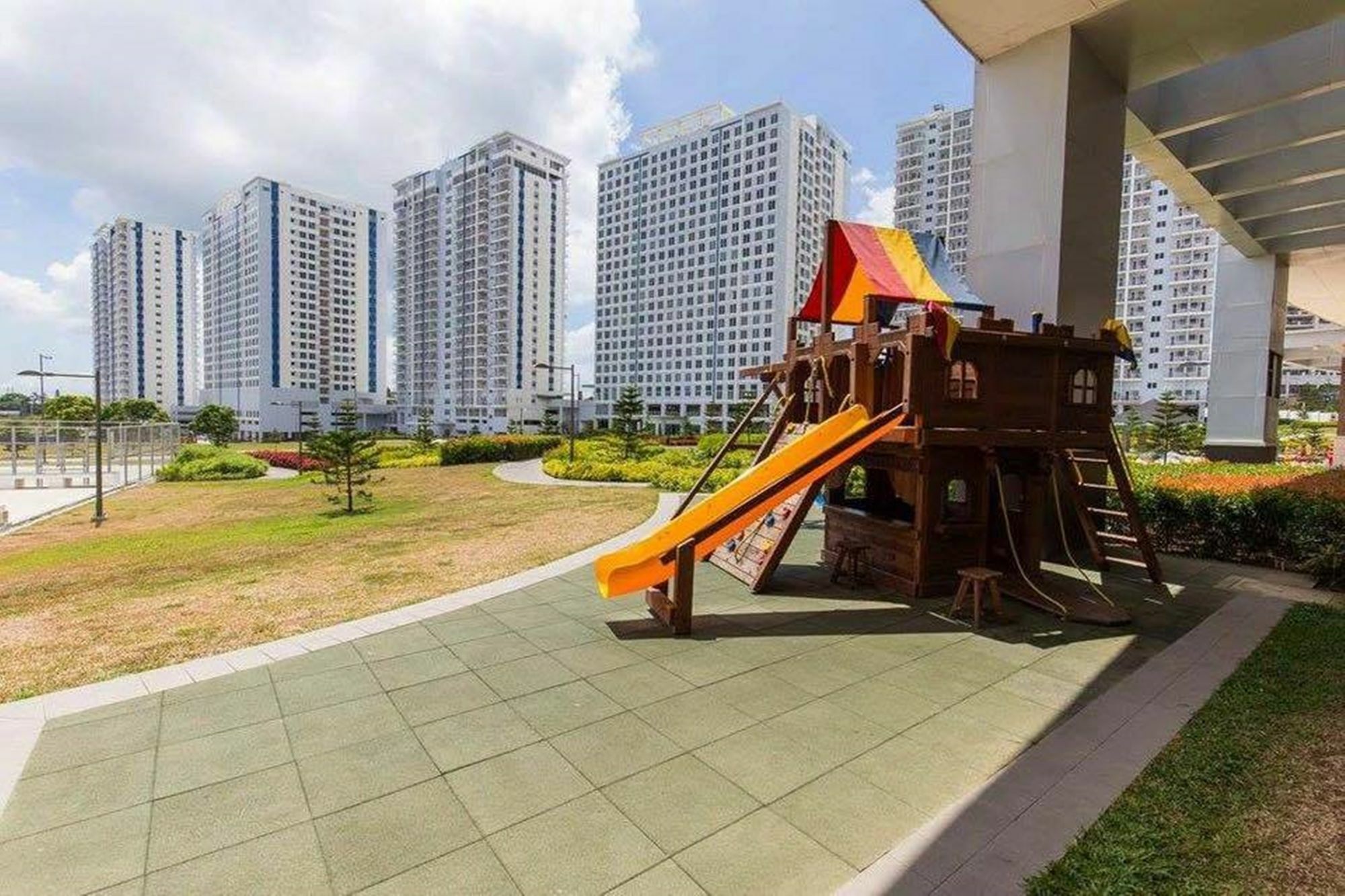 Cozy Staycation Tagaytay At Wind Residences 大雅台 外观 照片